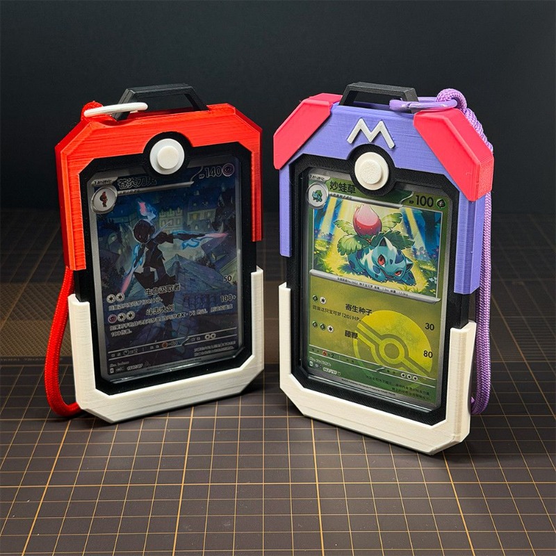 Board Game History - ポケボール垂直カードホルダートランプカードカバーポケモンボードゲーム用IDトレーディングフォルダーフォトポーチキット保護カバー