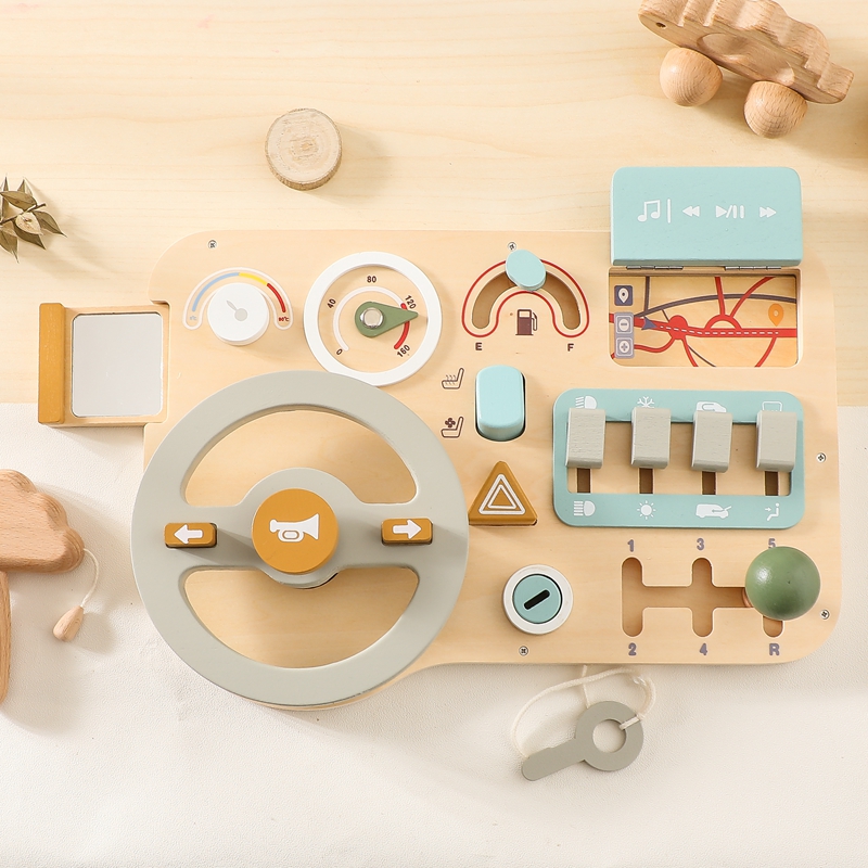 子供向けモンテッソーリおもちゃ 車型ビジーボード 赤ちゃん用 - Board Game Enthusiast のレビューと価格